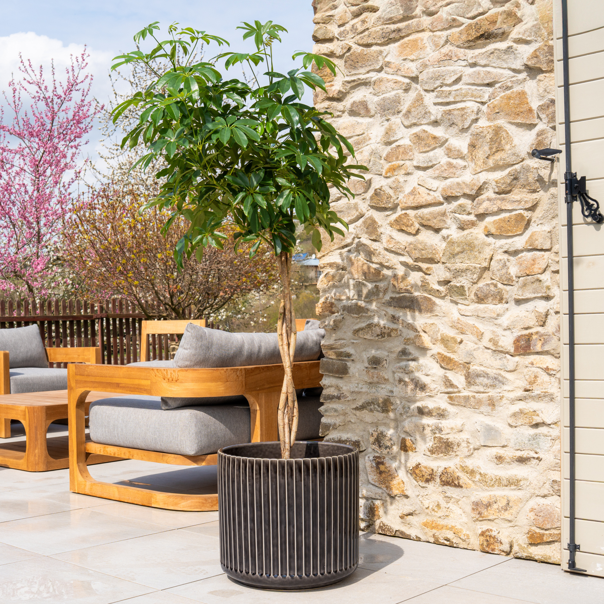 Keramický květináč LONDON Šedá – styl Provence, robustní a elegantní