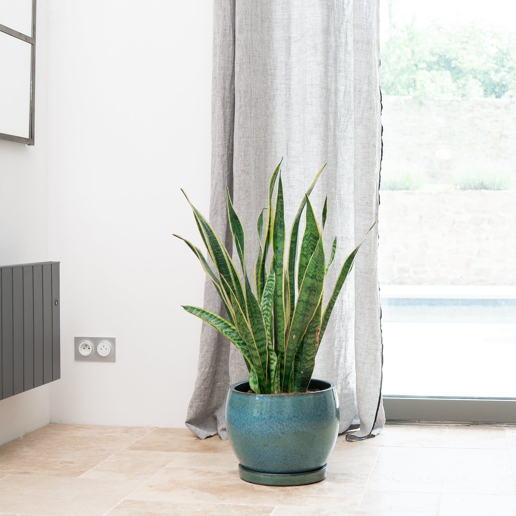 Keramicky květináč Romulus - Ocelově modrá