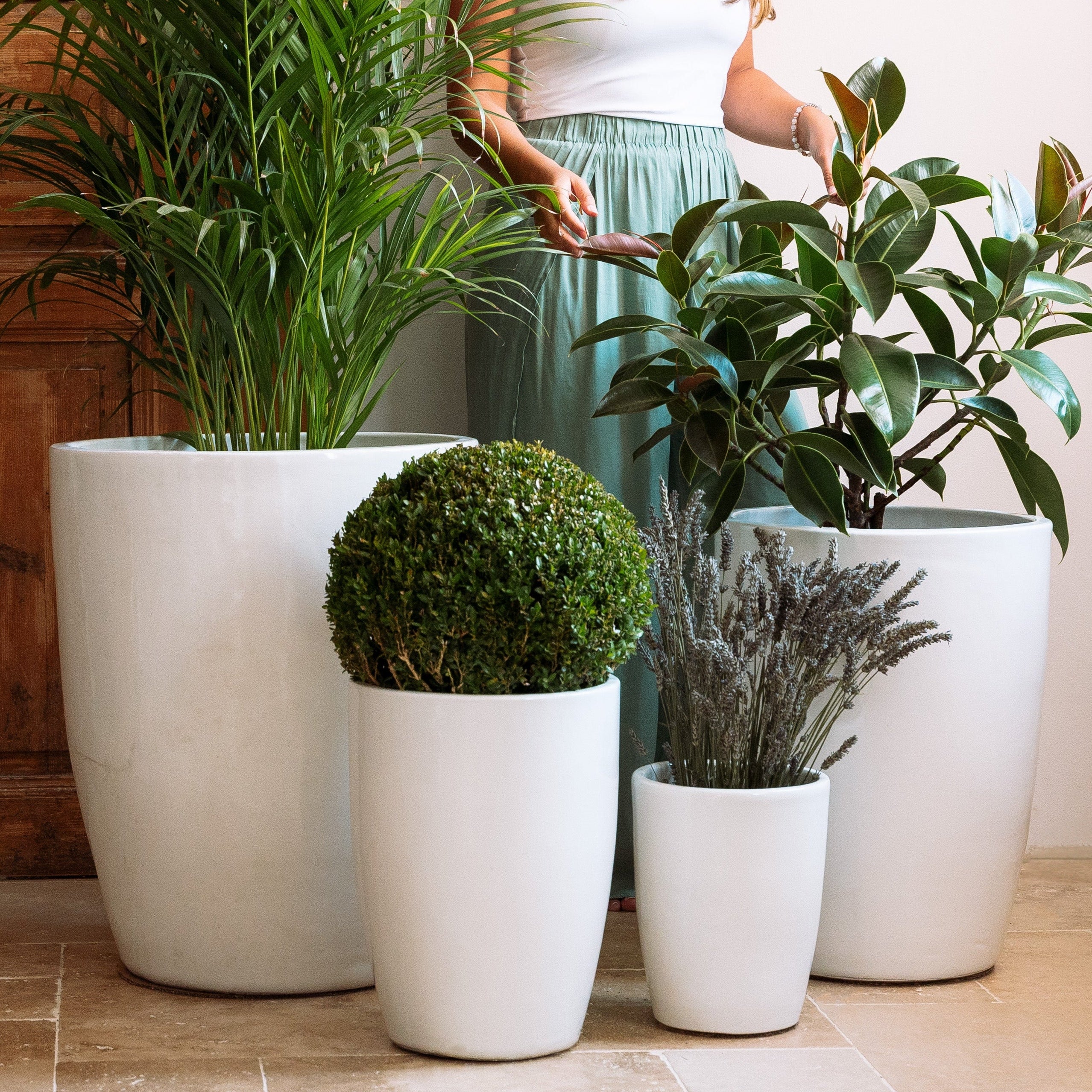 Vysoký keramický květináč Platon - Bílý