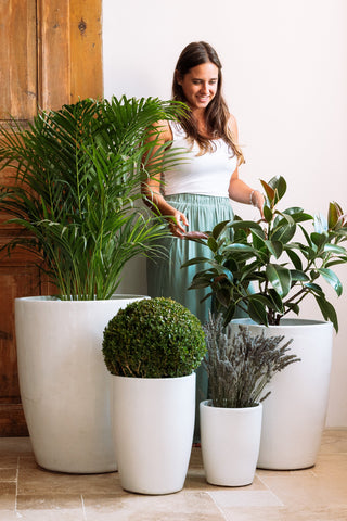 Vysoký keramický květináč Platon - Bílý