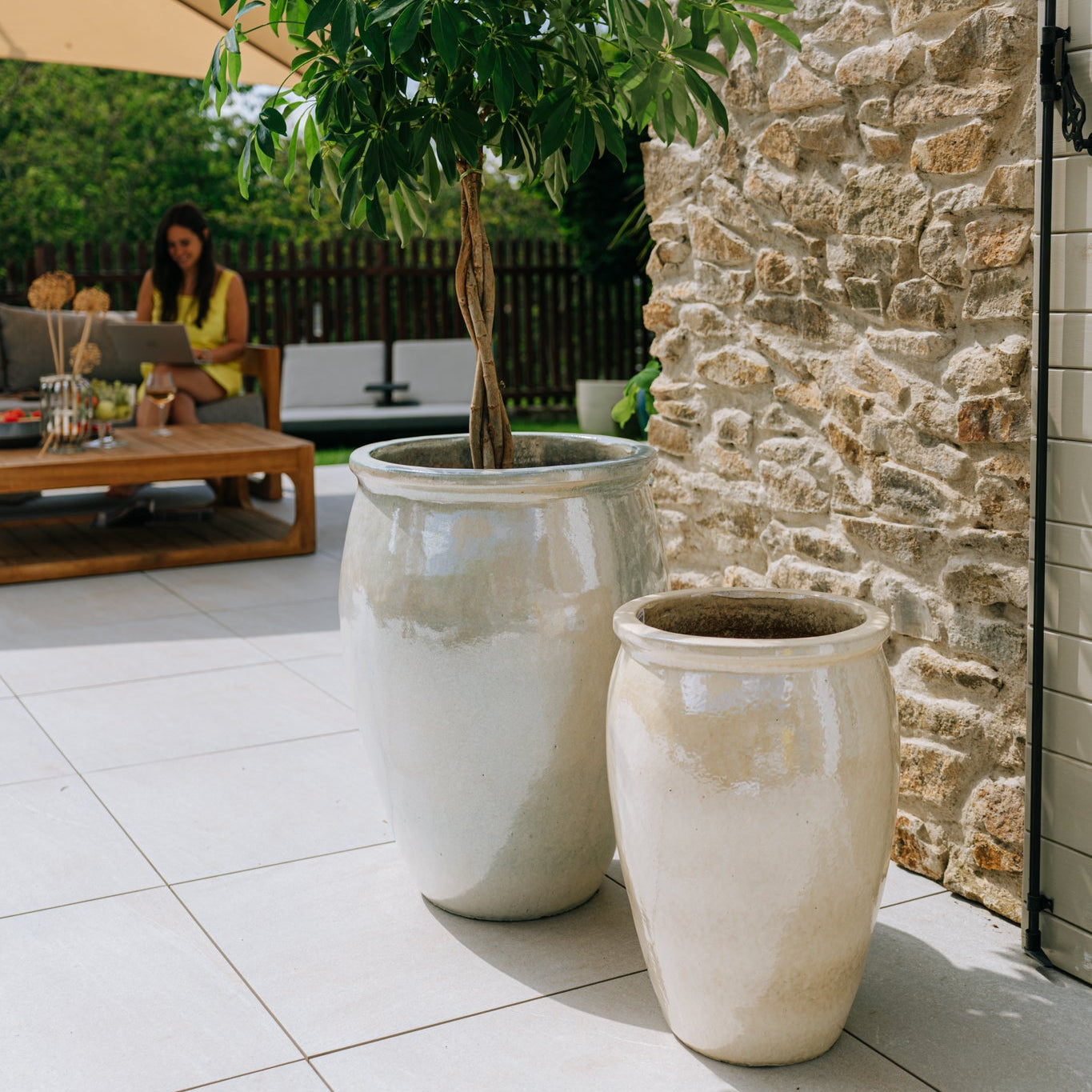 Keramický květináč BACCHUS - Perlová