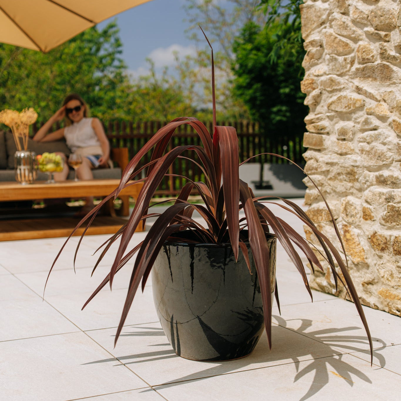 Keramický květináč LANCELOT - Černá