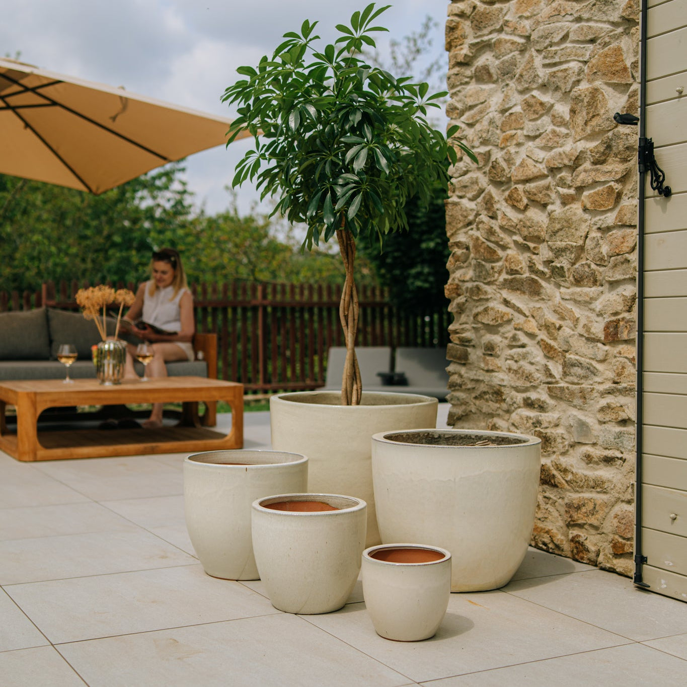 Provencelia LANCELOT Krémový – prémiový keramický květináč, nadčasový design