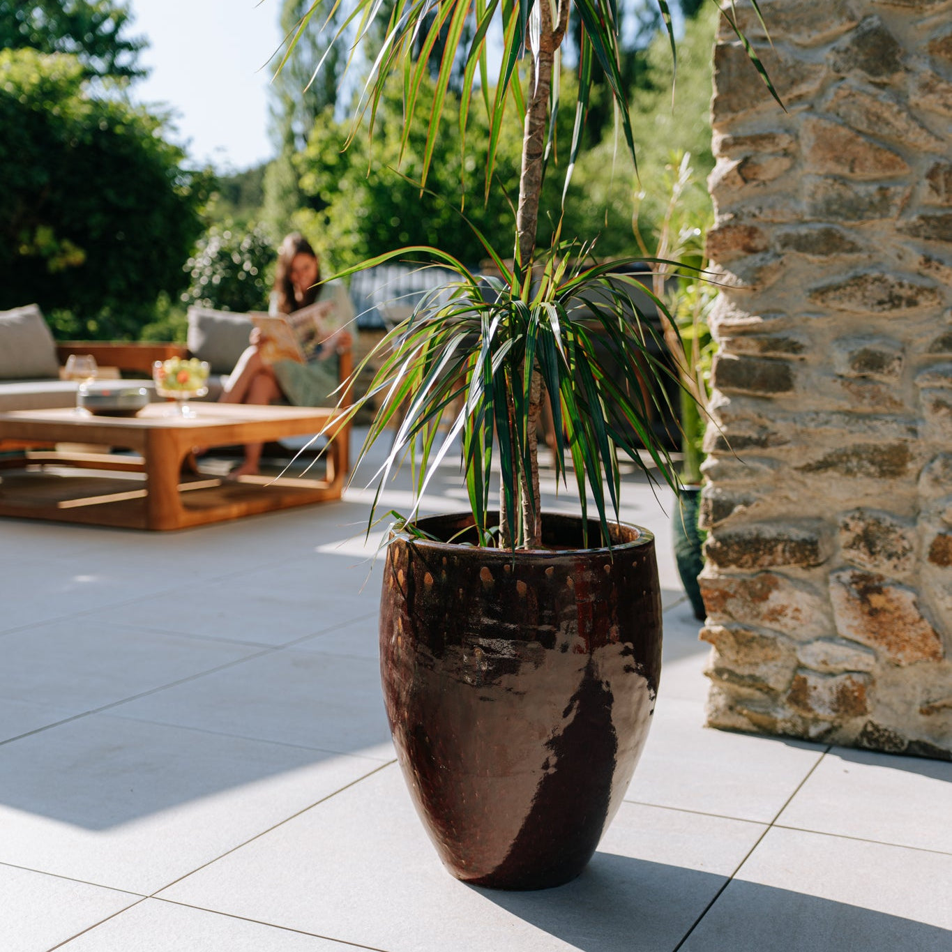 Keramický květináč Poseidon - Cihlově červená