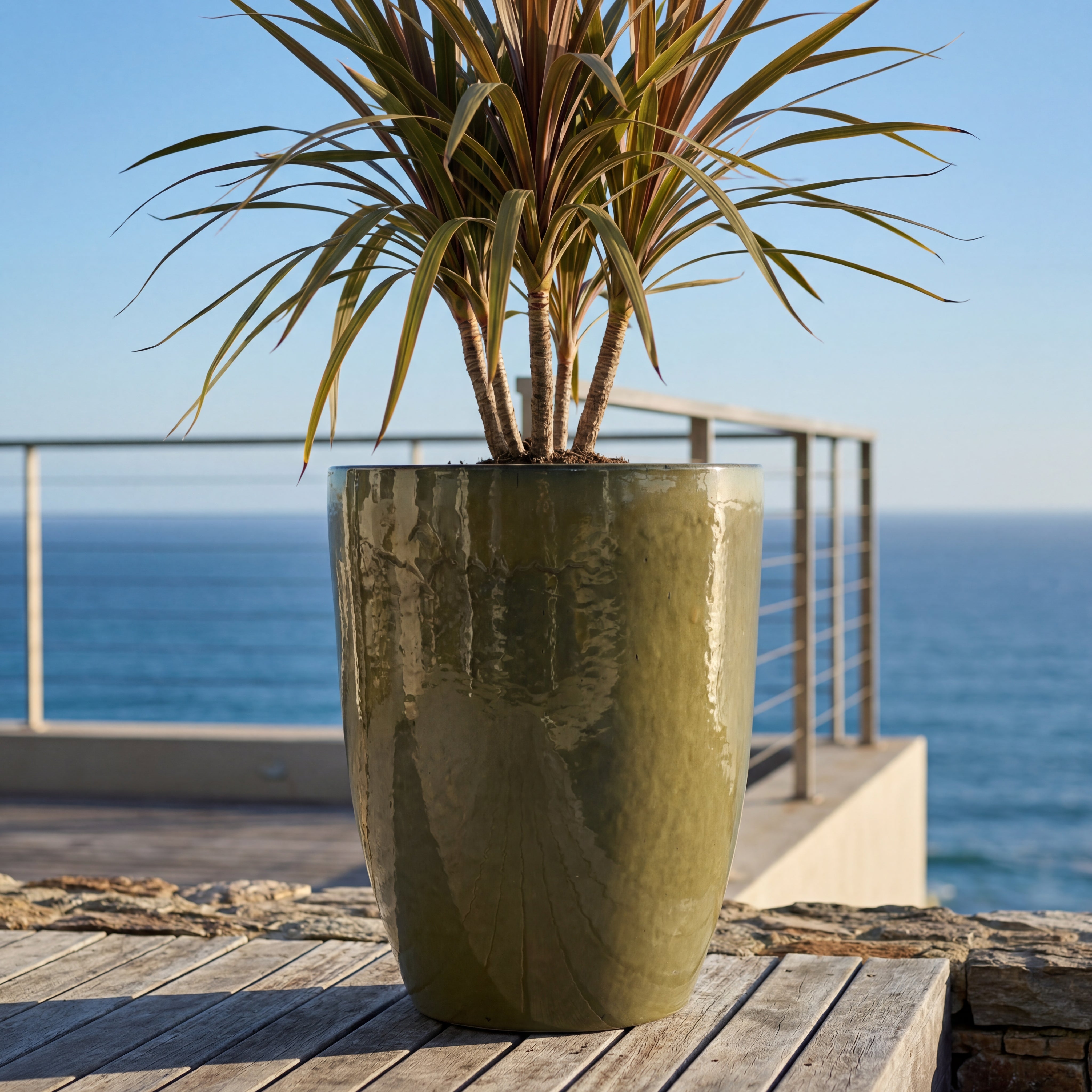 Stylový keramický květináč MAZARIN v interiéru