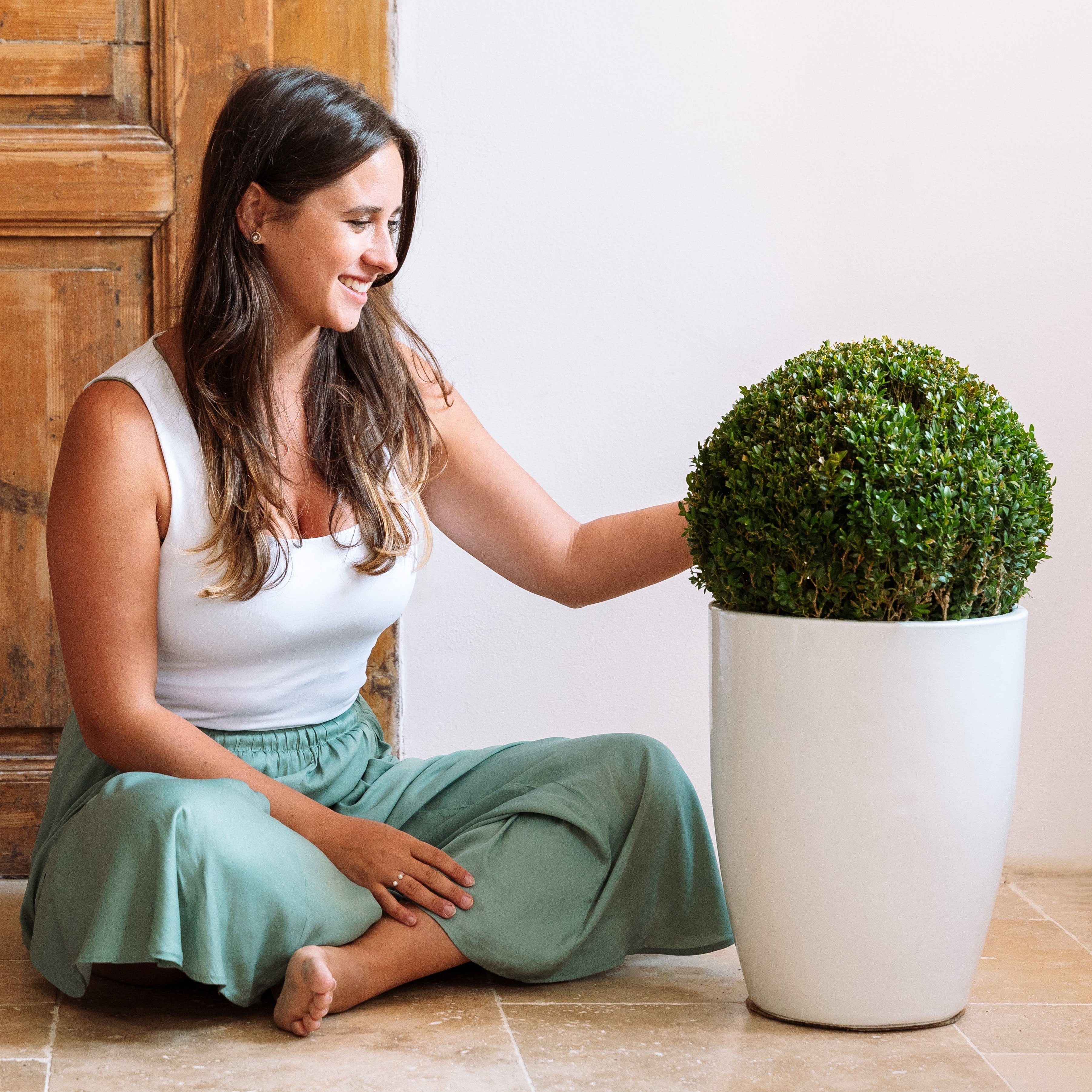 Vysoký keramický květináč Platon - Bílý