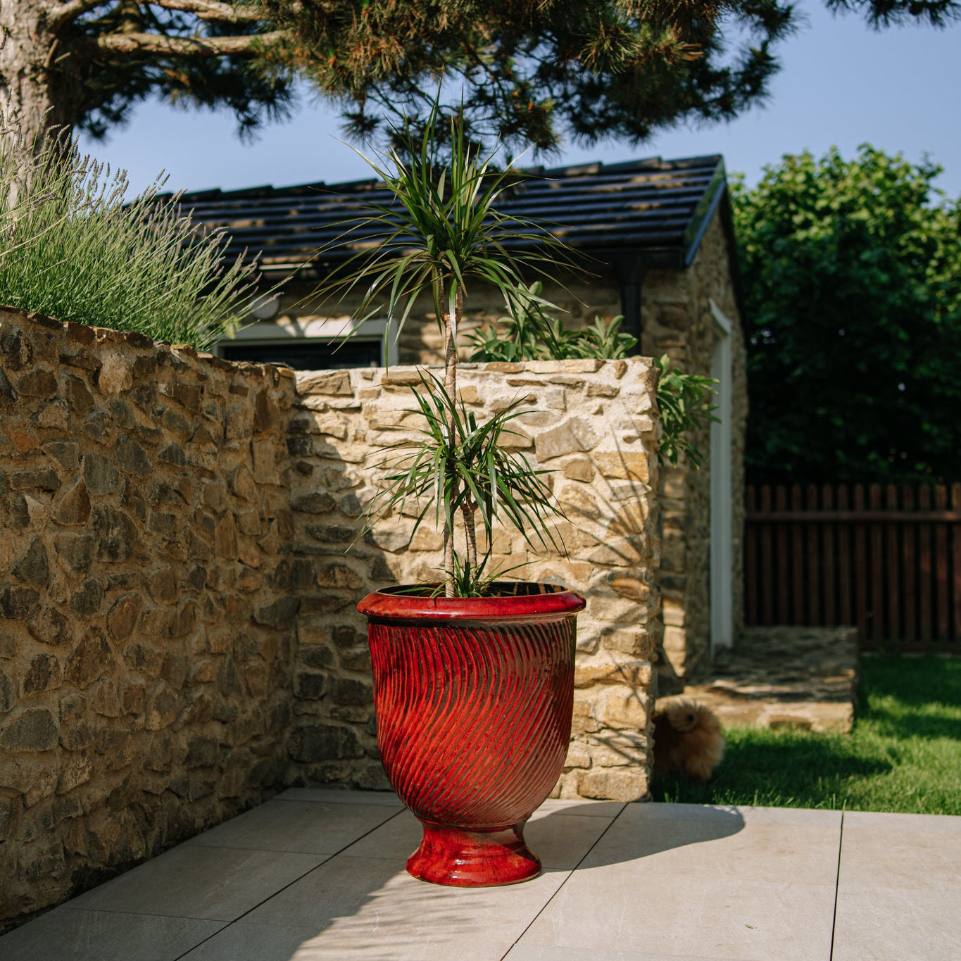 Keramický květináč Morgane - Cihlově červený