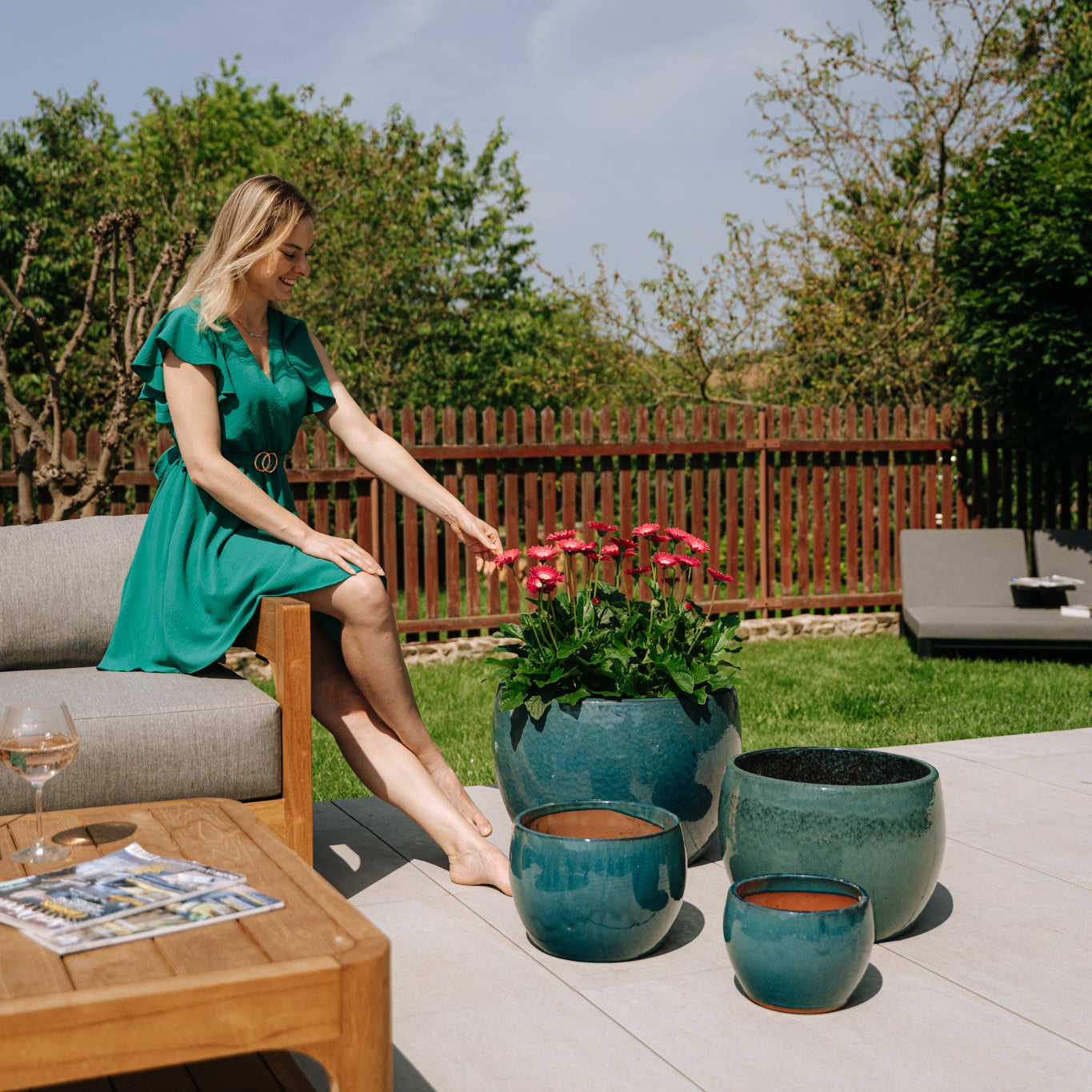 Keramicky květináč Romulus - Nefritová