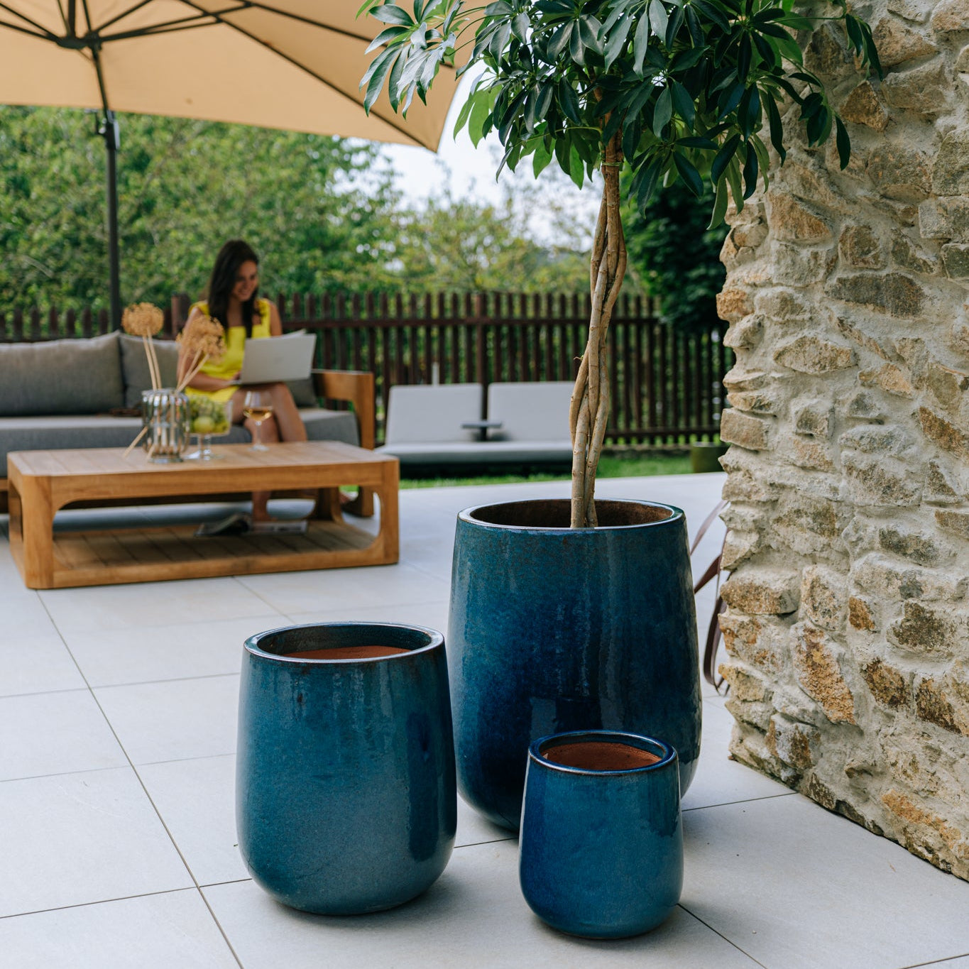 Keramický květináč Diane - Azurově modrá