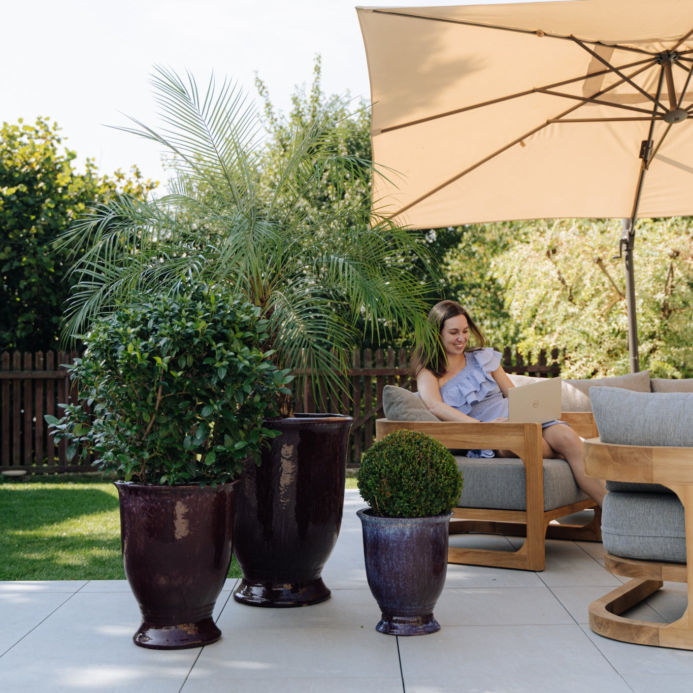 keramicky kvetinac fialovy - Provencelia.cz