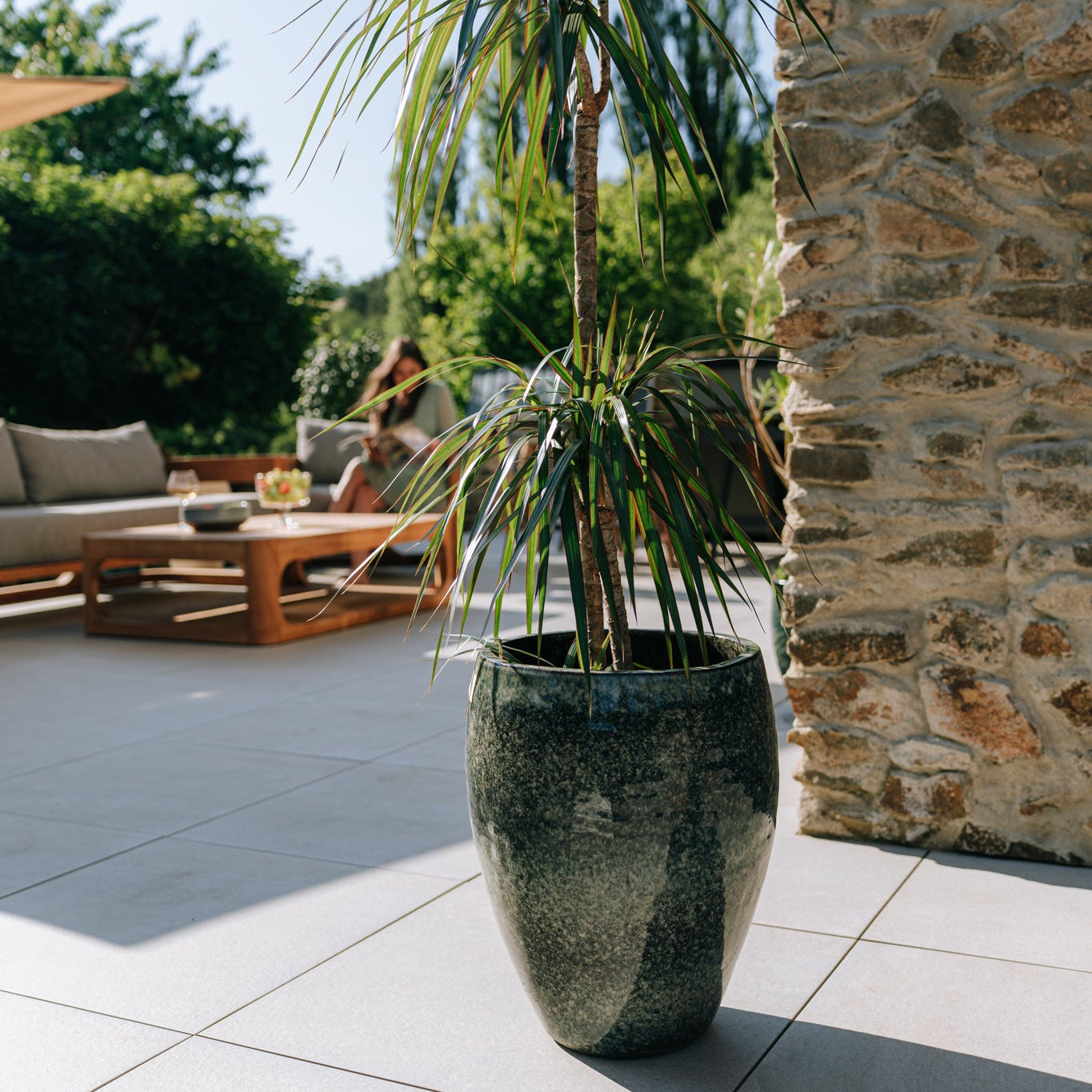 Keramický květináč Poseidon - Ledově modrá