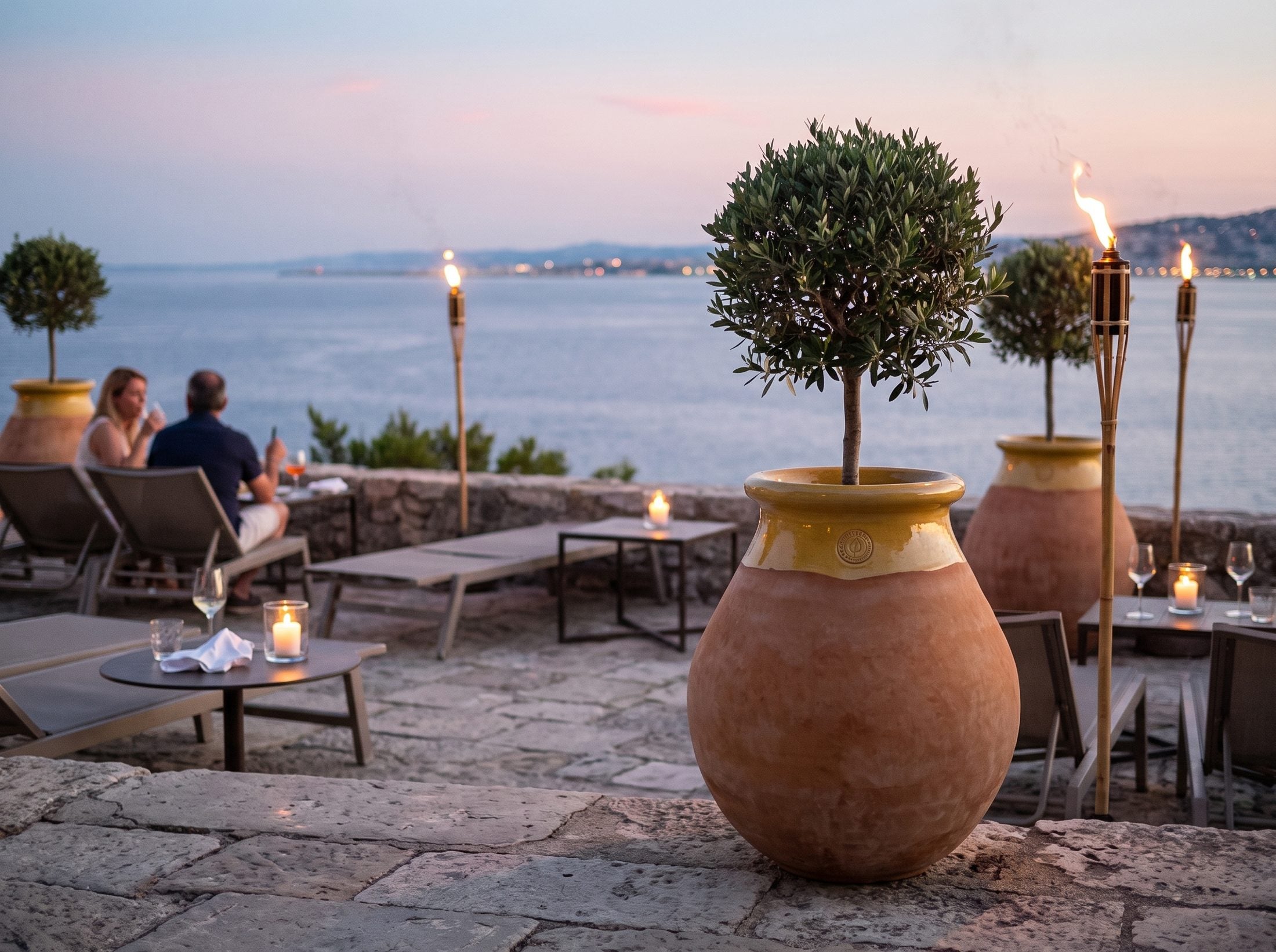 Bioty Made in Provence na večerní terase u moře