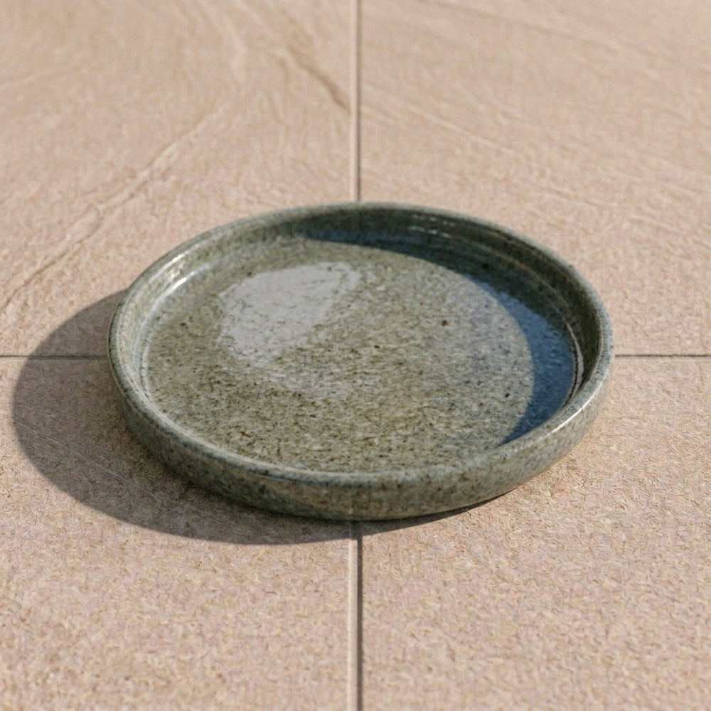 Podmiska pod květináč - Tygrovaná bílá (Ø 15–40 cm)