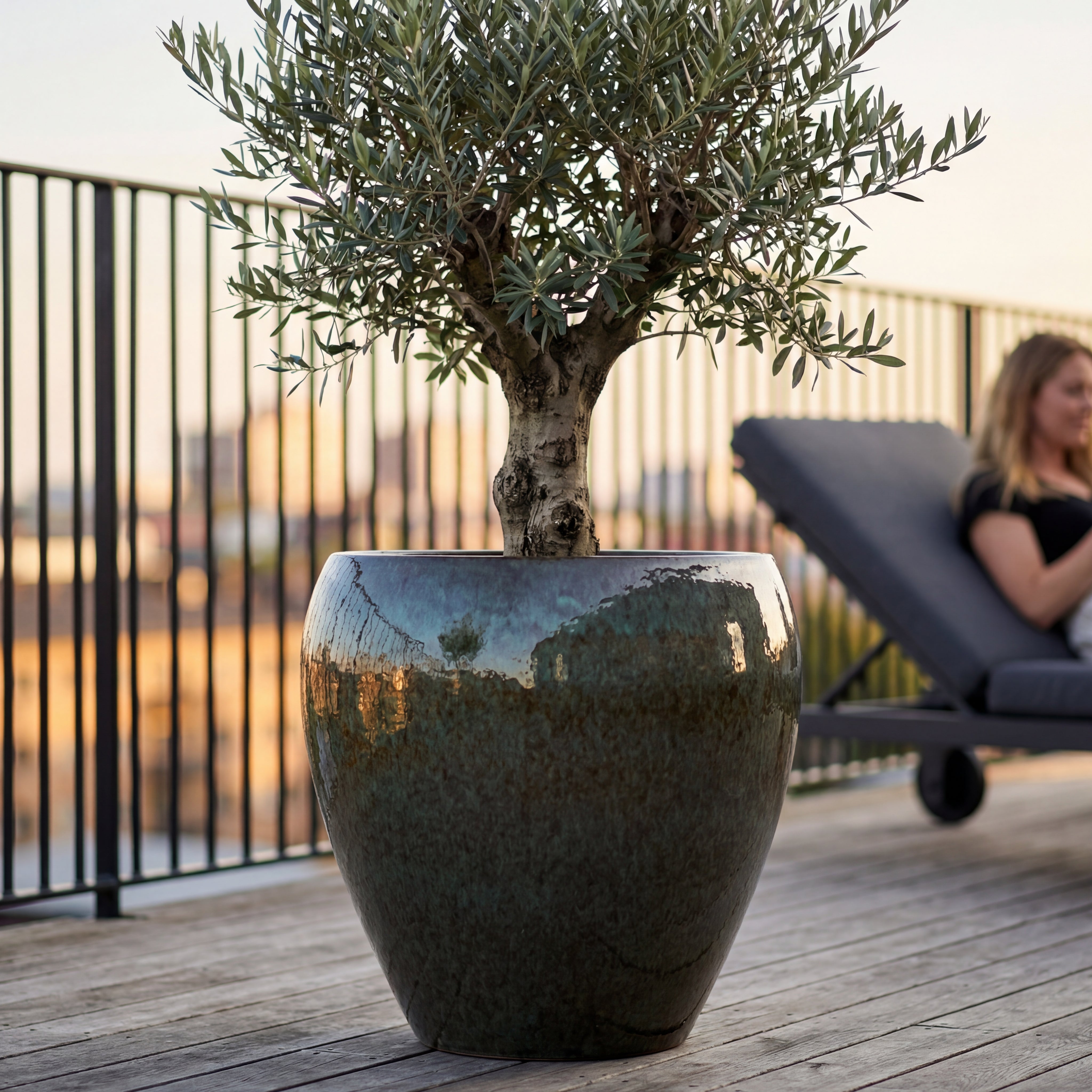 Keramický květináč LAFONTAINE - doplňující náhled