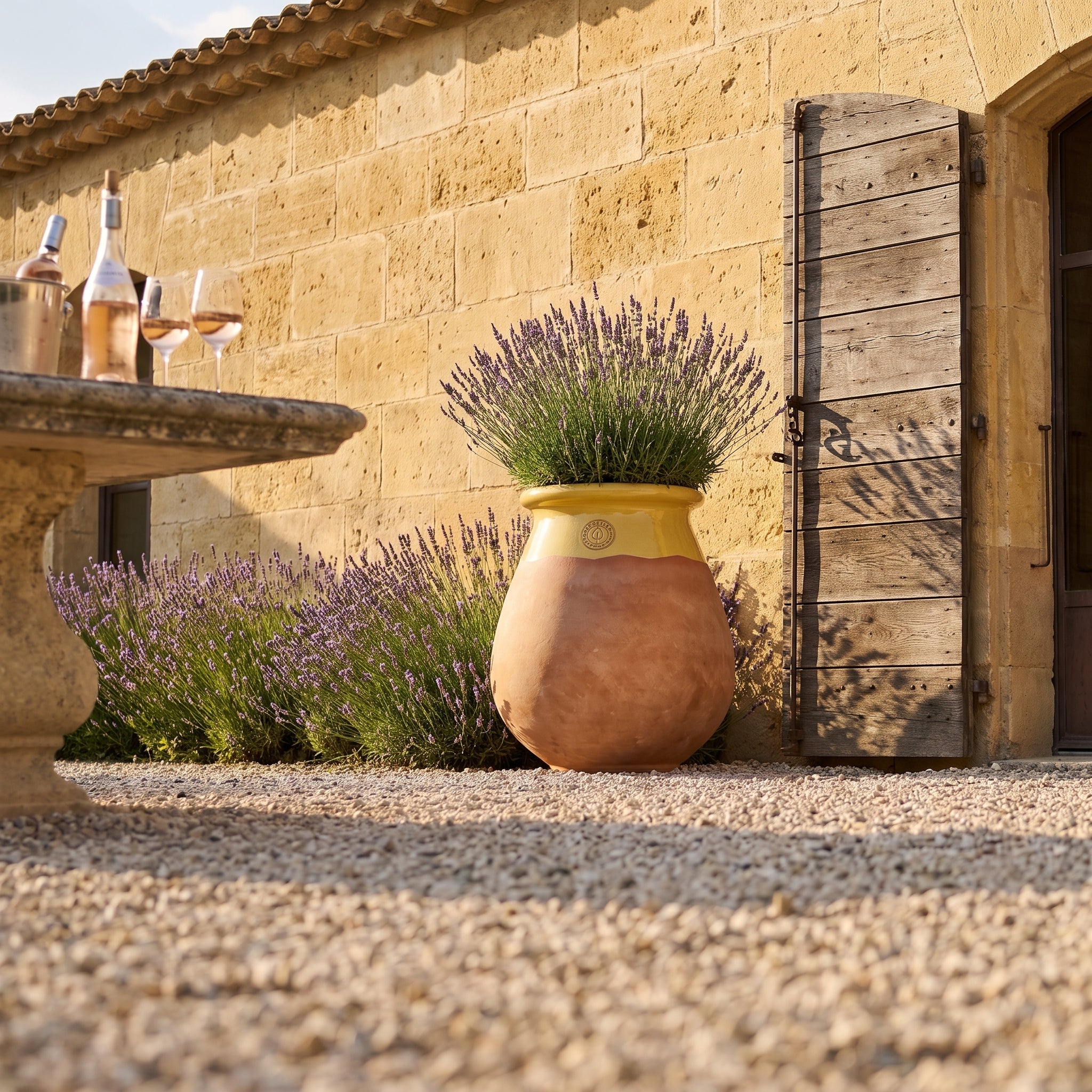 Provensálský biot MADE IN PROVENCE – terakota cérusée s medovým límcem - XL (63 cm)