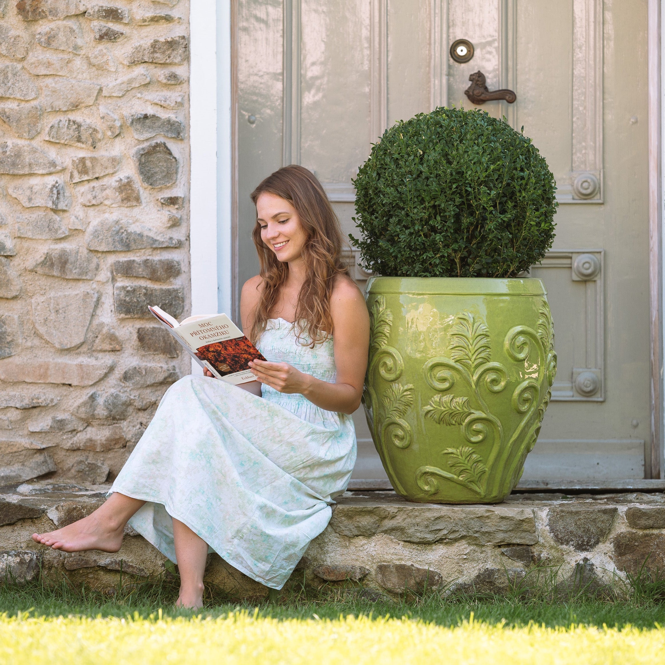 Keramický květináč Gaia - Olivově zelená